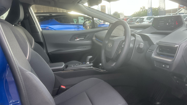 Toyota Prius 2.0 PHEV Design 5dr CVT Hatchback